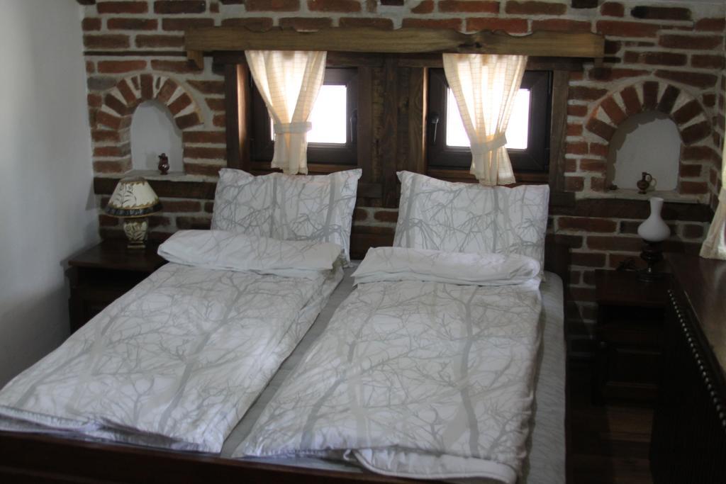 Шапкова Къща Hotel Delchevo Bilik gambar