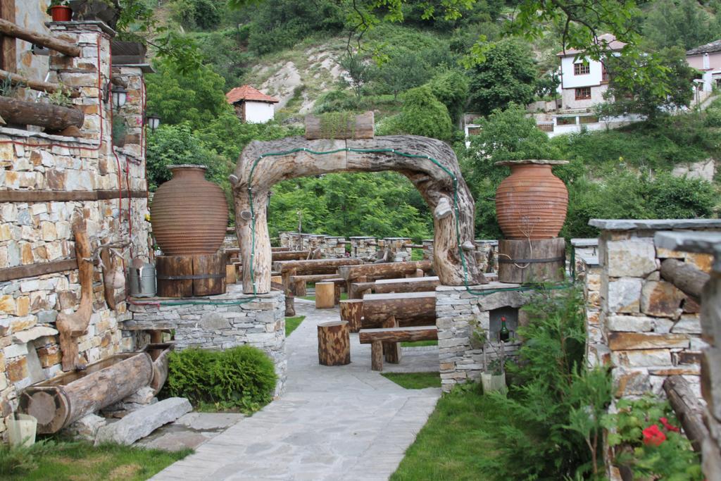 Шапкова Къща Hotel Delchevo Luaran gambar